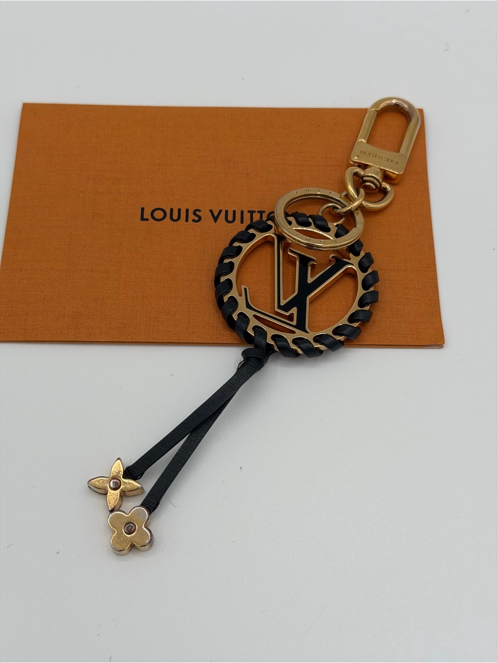 Louis Vuitton key charm Authentic 🔥
